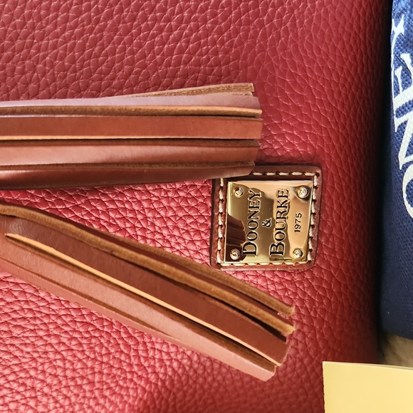 NWT Dooney & Bourke Red Pebbled Leather Aimee Drawstring Crossbody Bag ❤️ - Picture 4 of 16